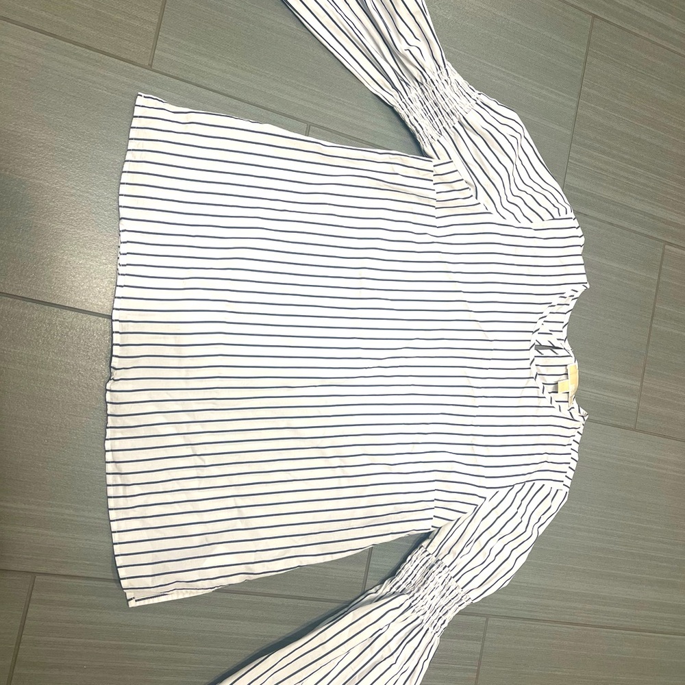 Michael Kors long sleeve bell top